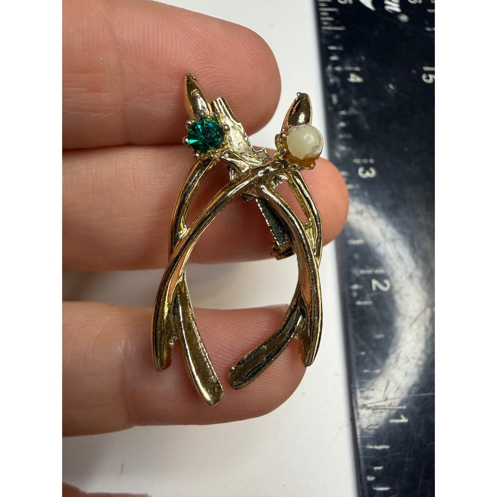 Vintage Gold Tone Wishbone Brooch Green Rhinestone Faux Pearl Textured Pin